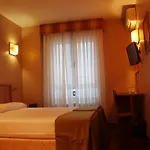 Carreño Hotel 2*