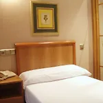 Carreño Hotel 2*