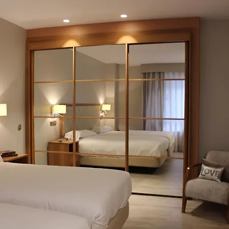 Carreno Otel 2*