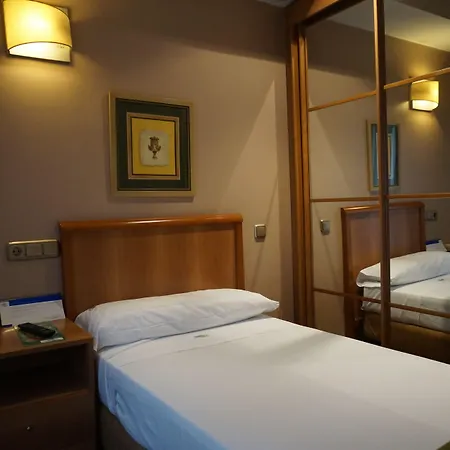 Carreno Otel 2*