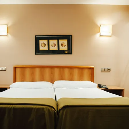 Carreno Otel Oviedo