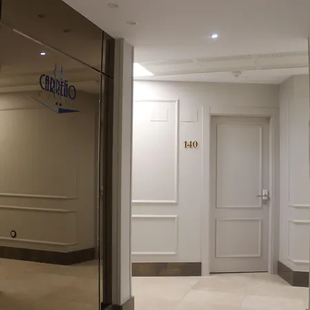 Otel Carreno
