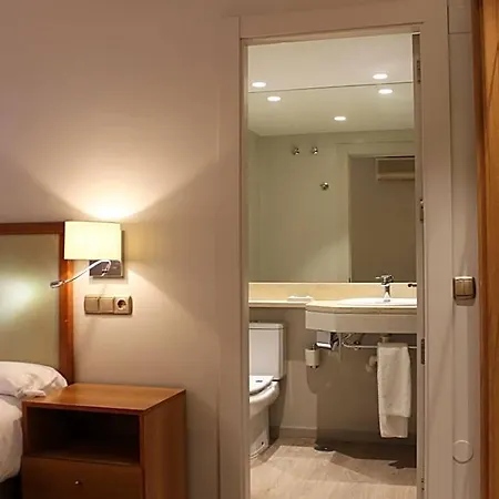 Carreno Otel 2*