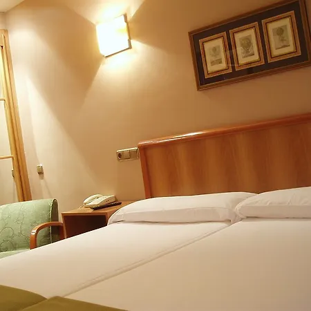Carreno Otel 2*